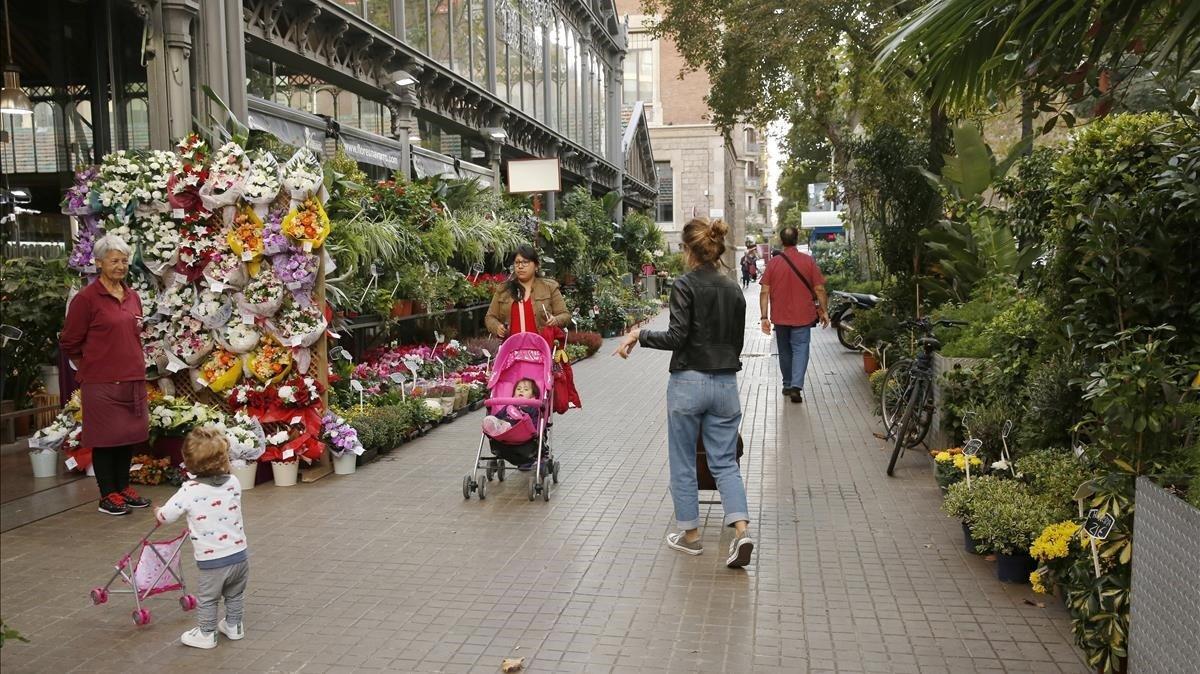 Una floristería de Barcelona, ayer.