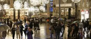 El bum de turistas por las luces llena hoteles y restaurantes del centro: “Fue una locura”