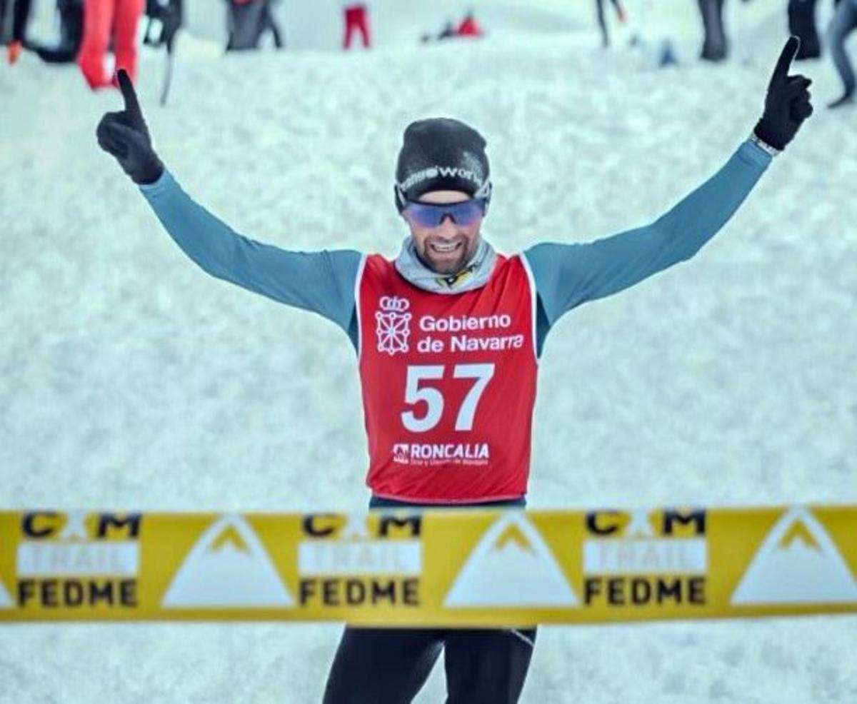 David Prades, vecino de Vilafranca, se proclamó campeón de España individual masculino de snowrunnig en Navarra.