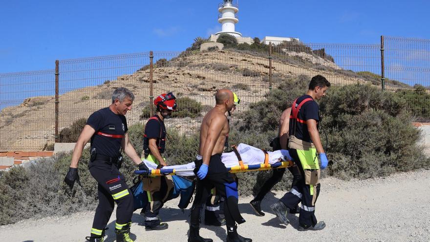 Hallan el cuerpo de un bañista flotando en el Cabo de la Huerta en Alicante