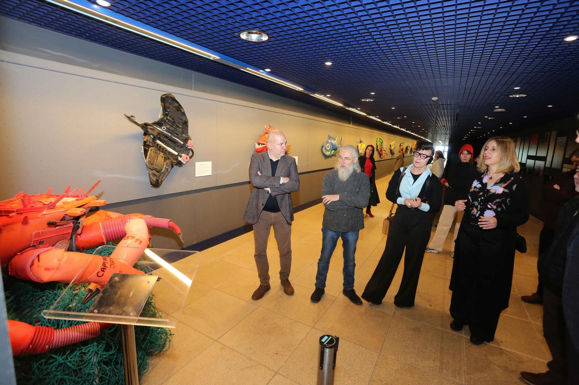 El Aquarium Finisterrae acoge la exposición ‘Lixo exquisito’, con piezas formadas con residuos del mar