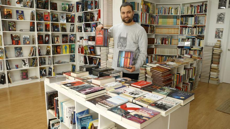 Cadena de favores para una librería pontevedresa