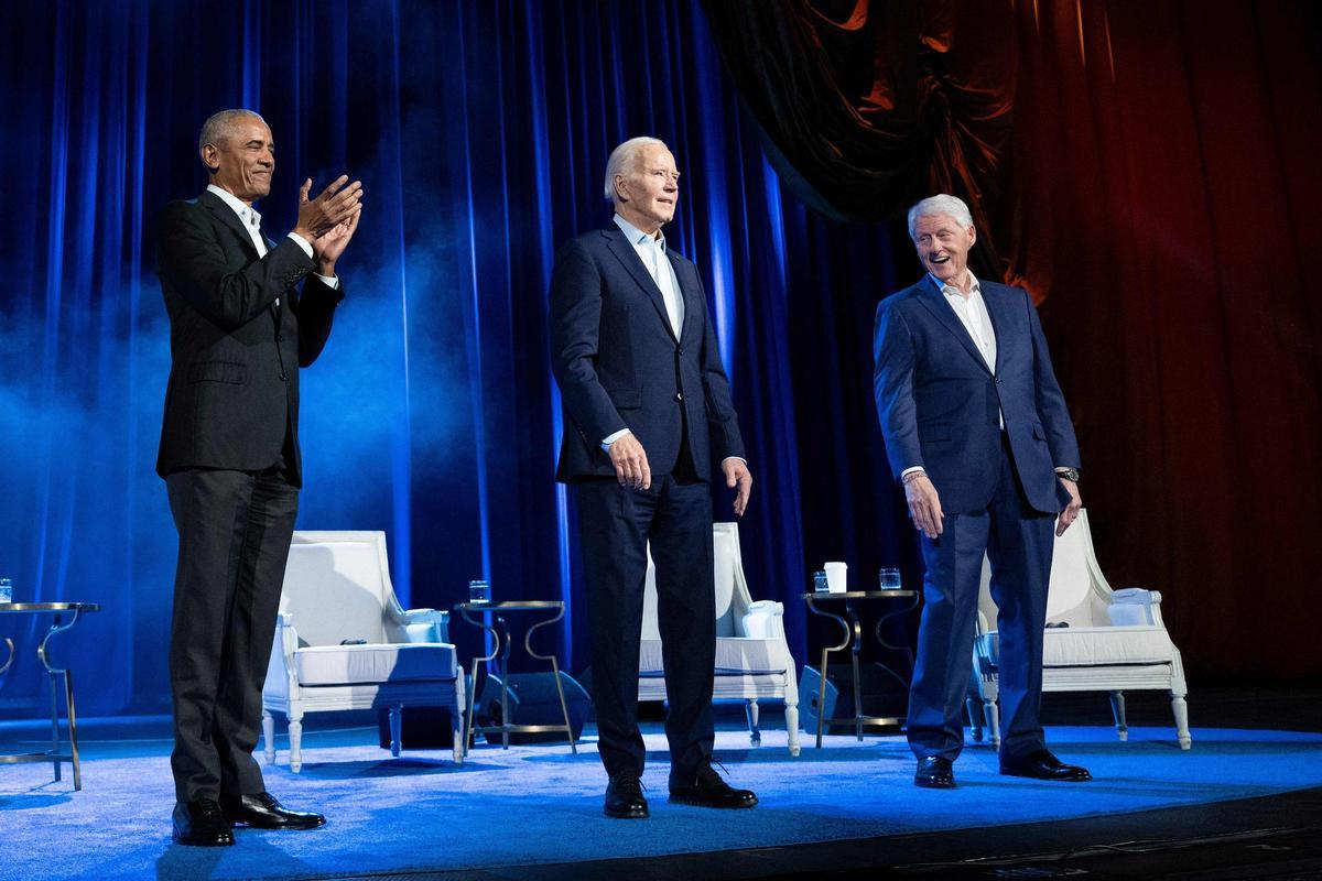 Obama y Clinton apoyan a Biden en un acto en Nueva York