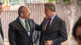 Alejandro Fernández negocia con la dirección del PP la incorporación del veto a los pactos con Junts en la nueva hoja de ruta del partido