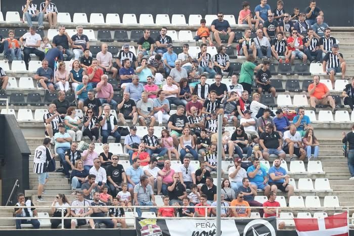 El FC Cartagena no falla ante el Algeciras y ya es colíder