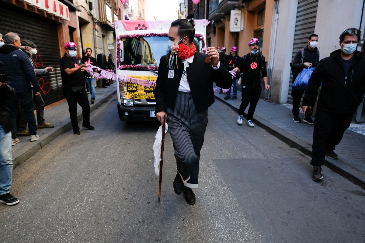 Manifestación en contra del desalojo de La Casa Invisible