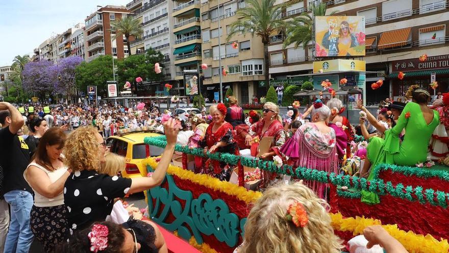 Batalla de las Flores de Córdoba 2024: horario y recorrido de la cita más colorida del Mayo Festivo