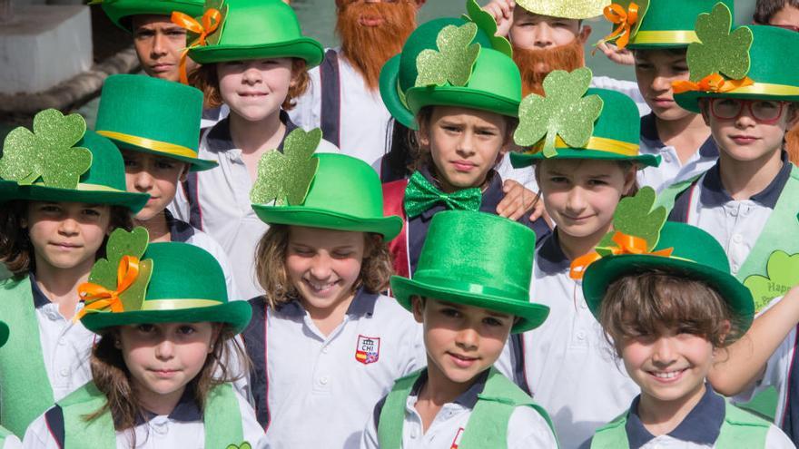 Música celta y tréboles verdes para celebrar St. Patrick´s Day en el Colegio Hispano Inglés