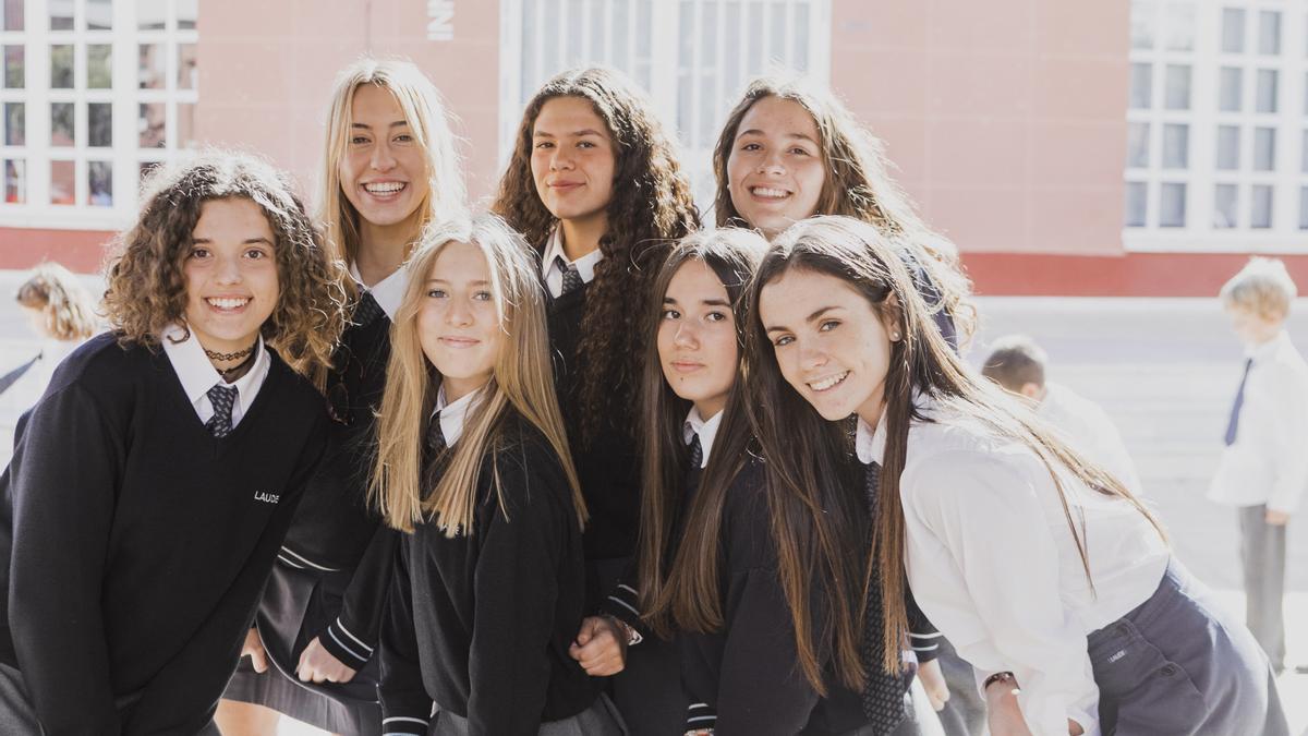 El acto estará presentado en varios idiomas por dos maestras de ceremonias, también alumnas del centro