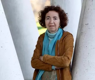 Marilar Aleixandre, escritora: «Aínda queda moito por "descoser" na memoria da Guerra Civil»