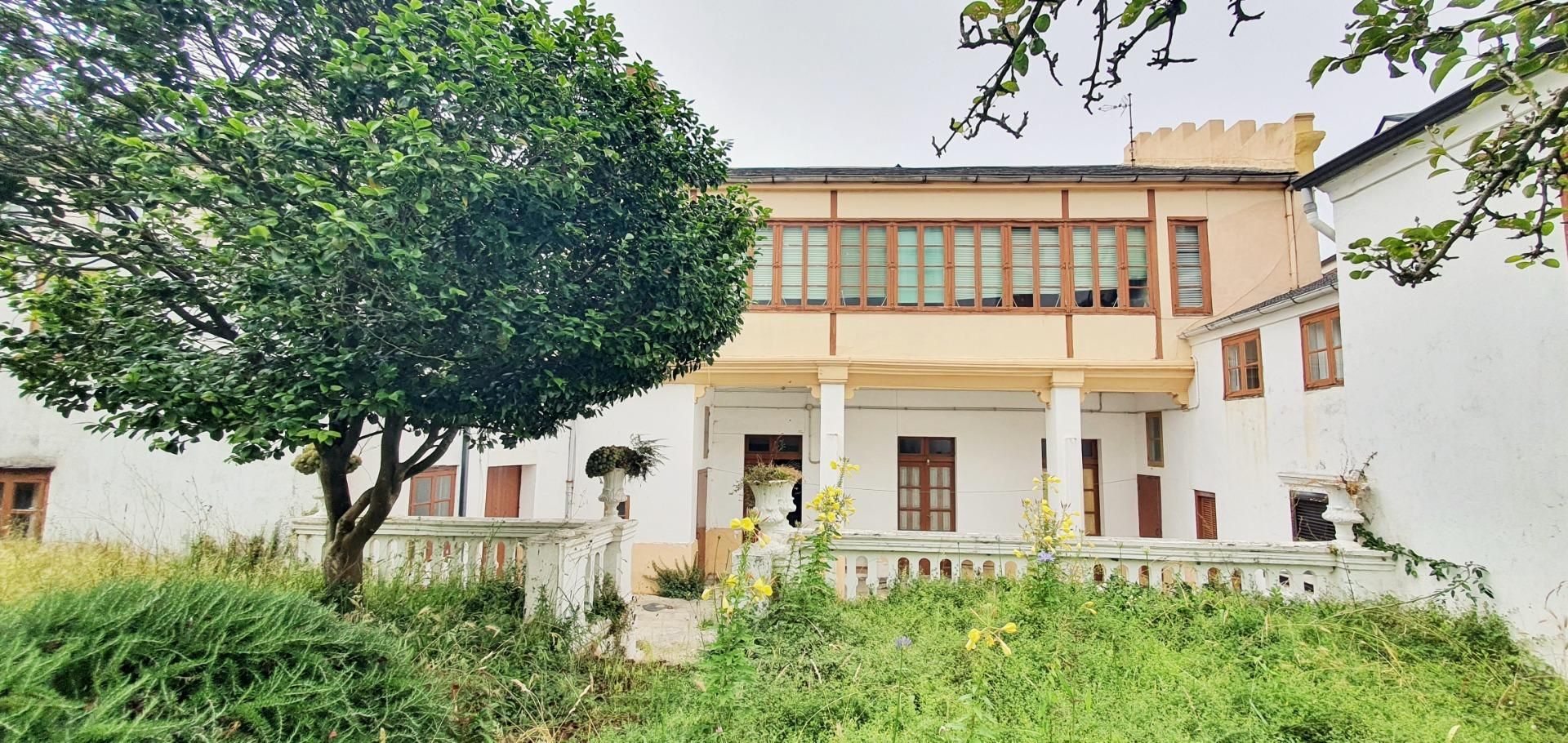 En imágenes: Joya arquitectónica de 1907 a la venta en el centro de Tapia