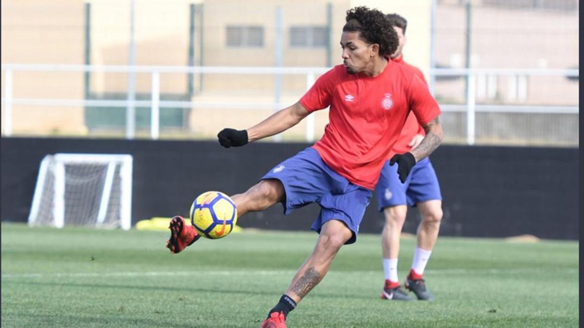 Douglas Luiz jugó cedido en el Girona la pasada campanya