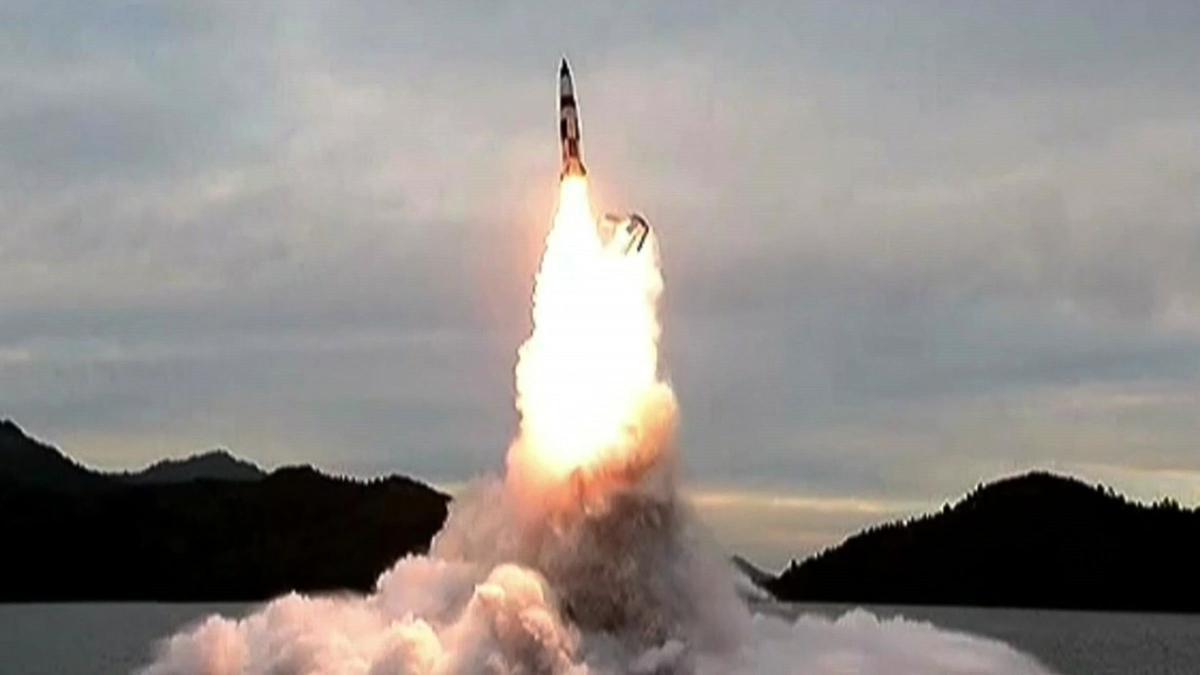 Seúl aprueba sanciones unilaterales contra Pionyang por primera vez en 5 años, tras el nuevo misil  de Corea del Norte