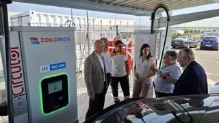 Zaragoza ya tiene su 'isla energética' para carga ultrarrápida de vehículos eléctricos