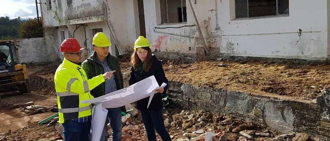 El anterior gobierno inició las obras del centro sociocultural en las escuelas de maestros.