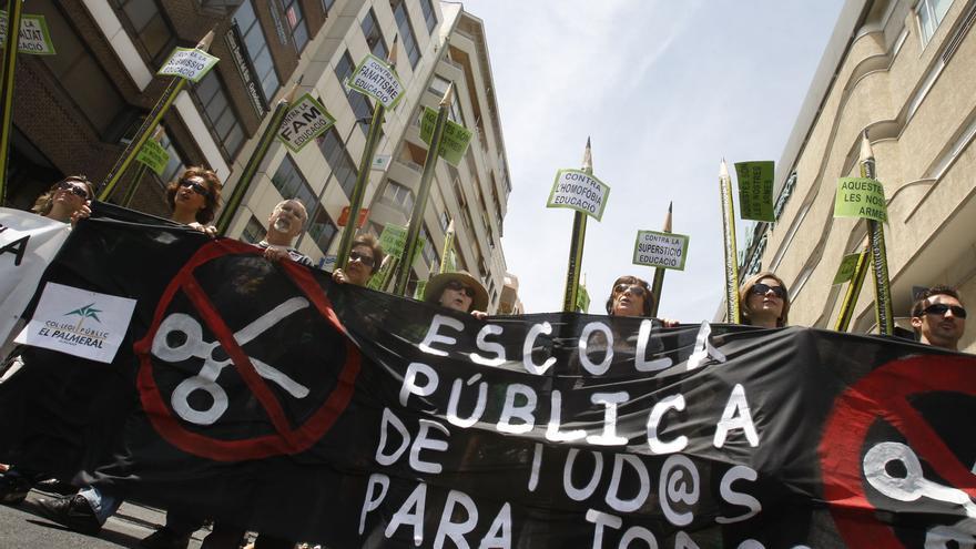 El Stepv convoca una huelga general en la educación pública a finales de mayo