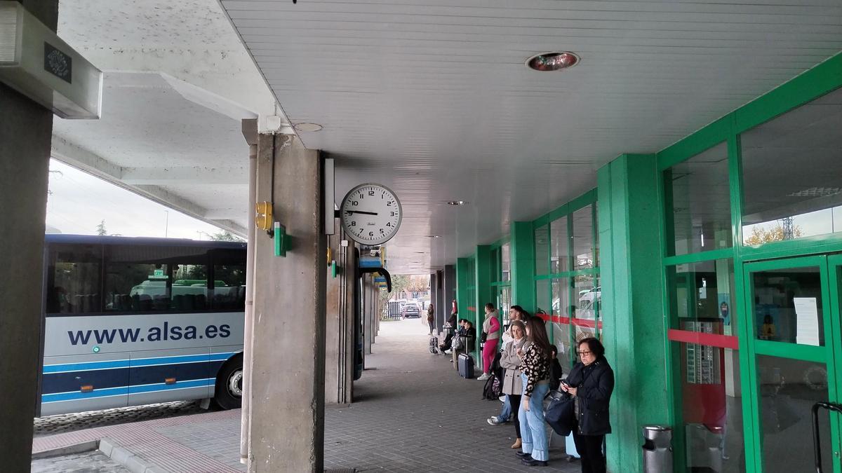La estación de autobuses de Plasencia abrirá ya el viernes por la tarde.