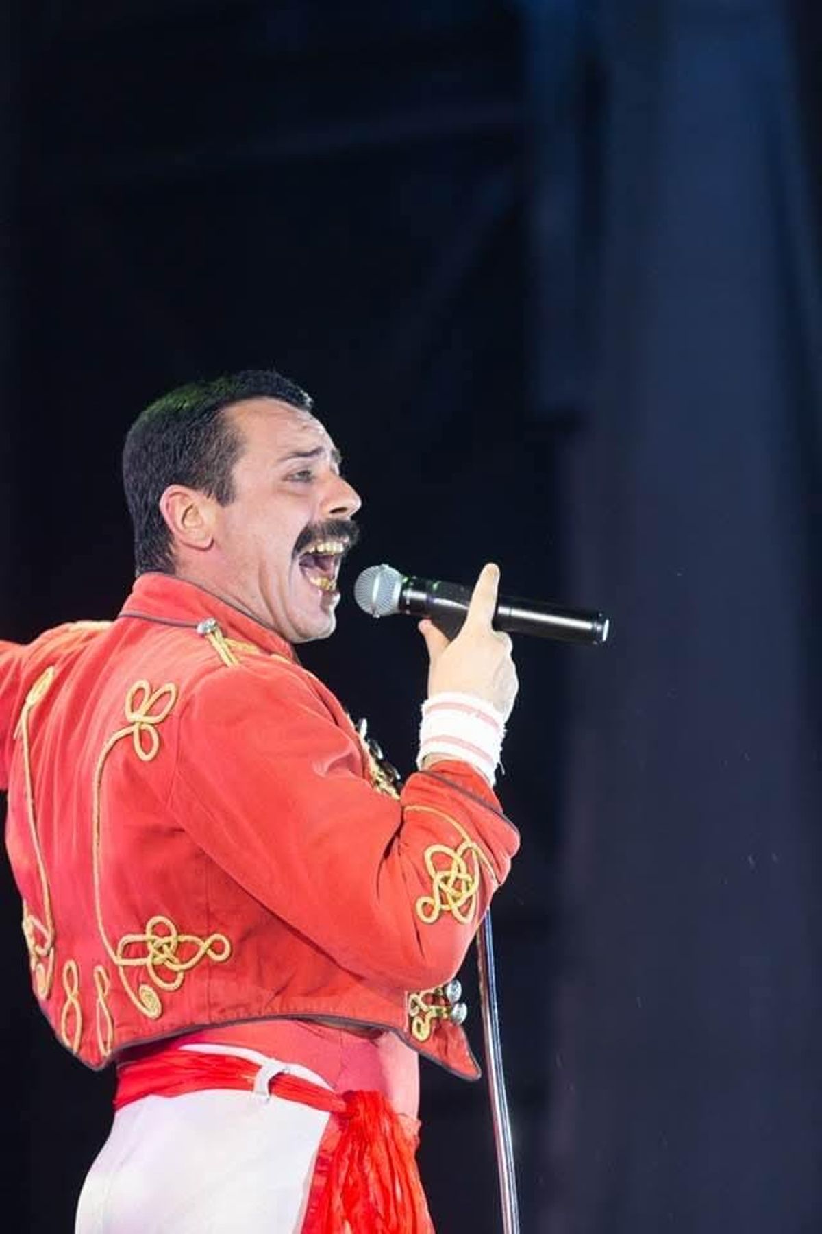 Fredy Mercury Tributo a Queen