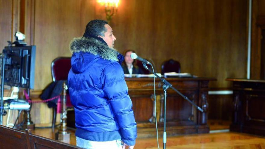 Condenan a 8 años de cárcel a un vecino de Pontevedra por abusar de sus dos hijastras