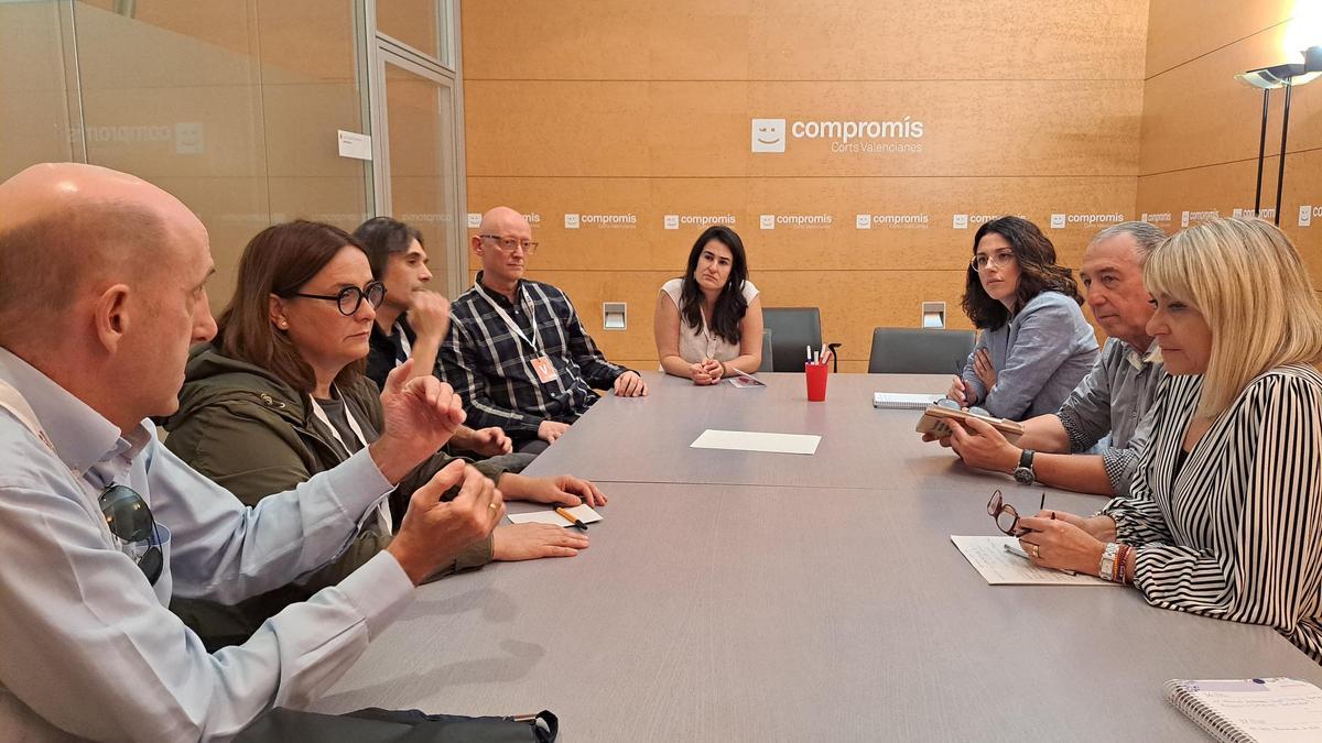Mas, Baldoví y Torres se reúnen con el sector de productores audiovisuales de la Comunitat Valenciana, este lunes.