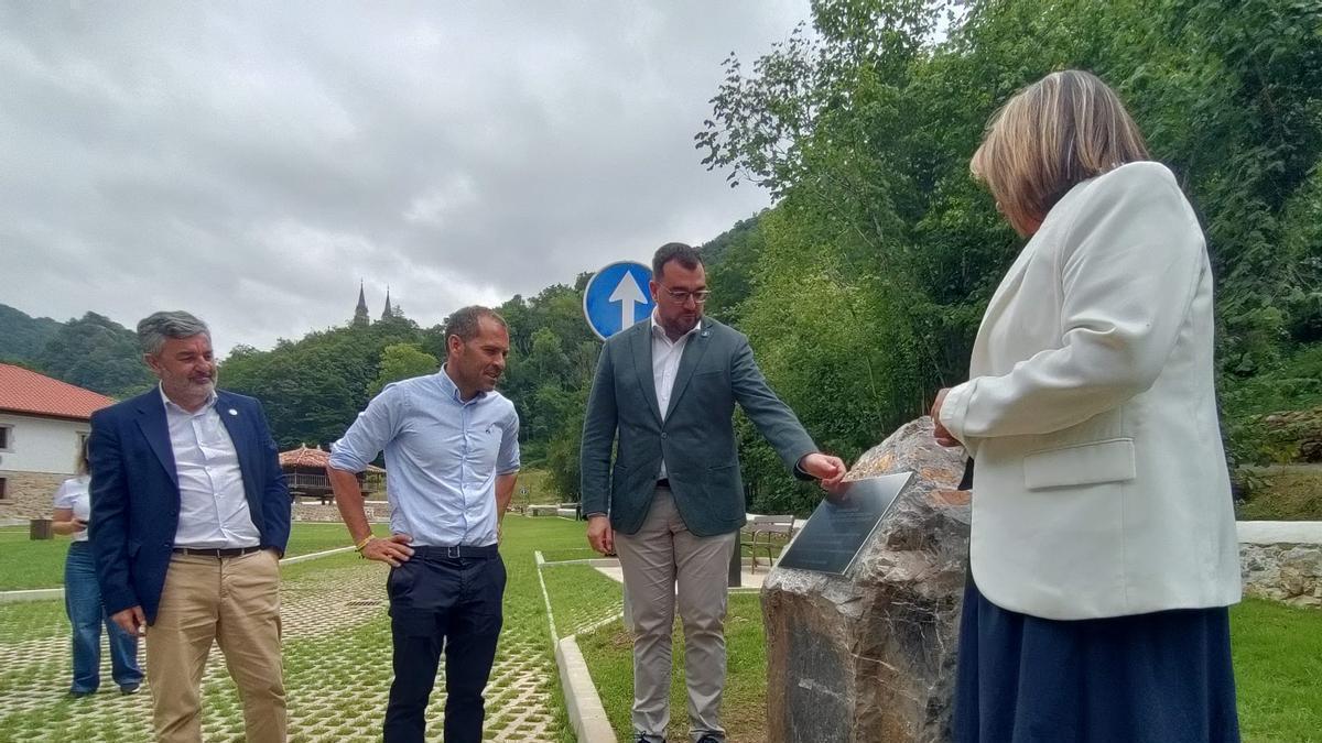 Covadonga gana un estacionamiento disuasorio y recupera la finca de Les Llanes