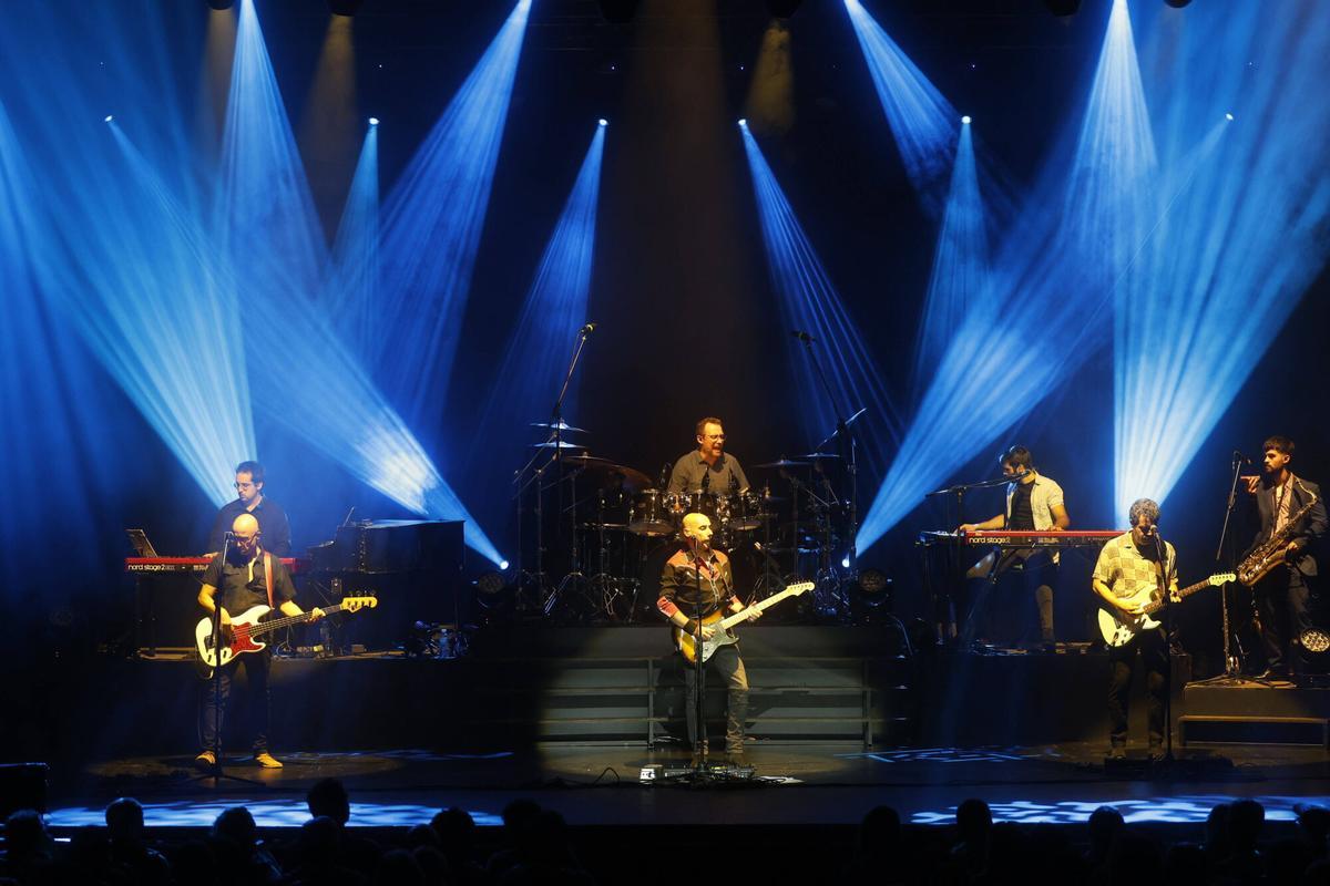 A.J.González Córdoba bROTHERS iN bAND Un concierto tributo que celebra el 40º aniversario de la legendaria banda Dire Straits Festival de la Guitarra