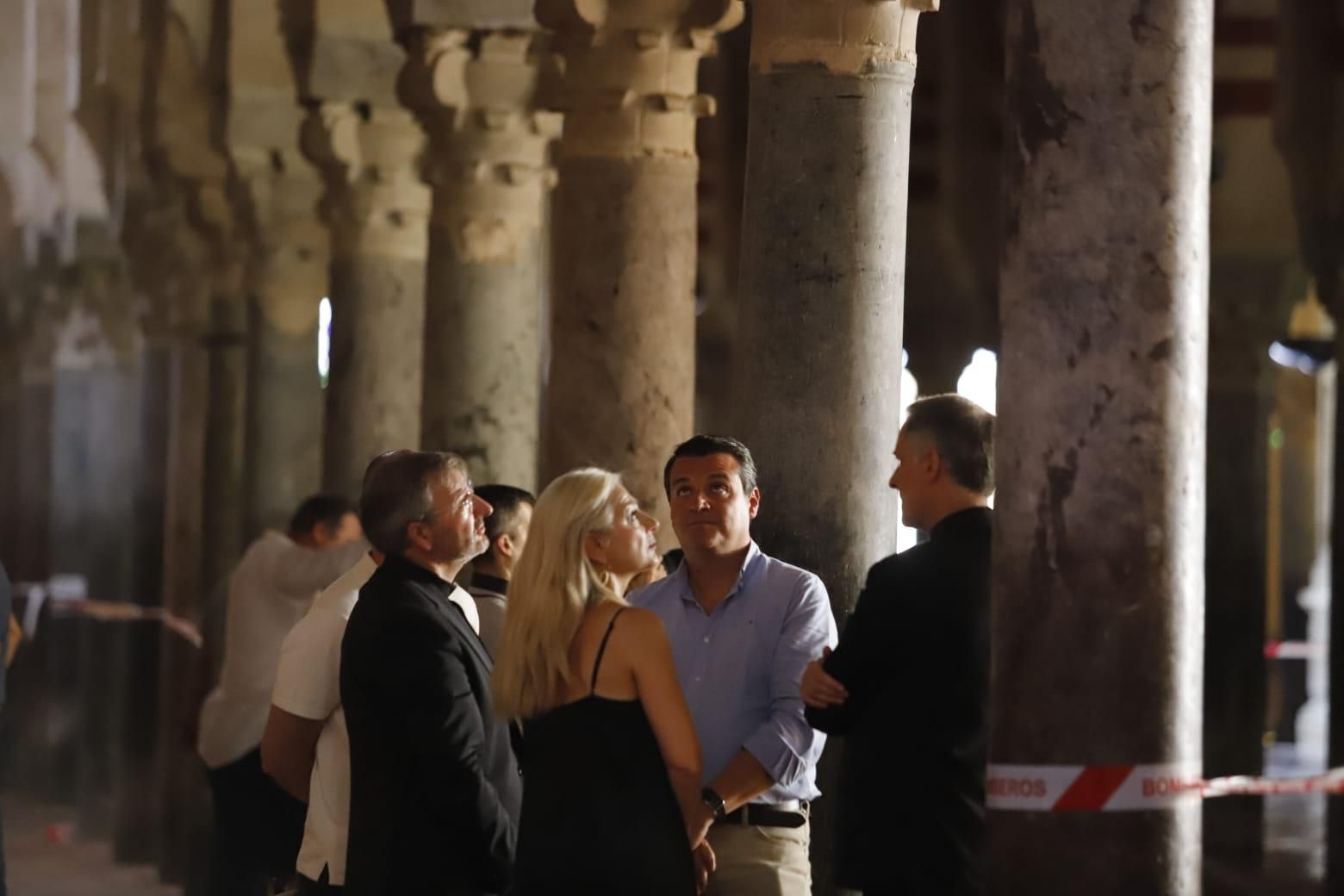 Tras el incendio: las imágenes de la zona afectada por el fuego en la Mezquita-Catedral