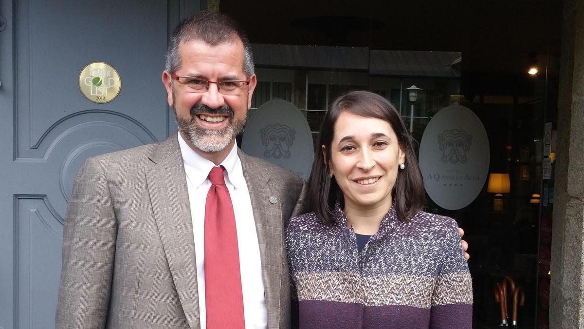 Os investigadores do Cretus premiados, Manuel Garrido e Dafne Crutichik