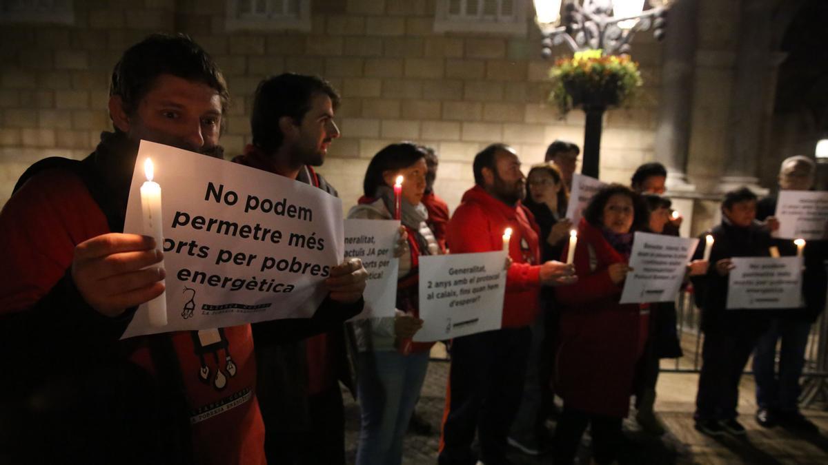 Manifestación contra la pobreza energética hace unos meses.