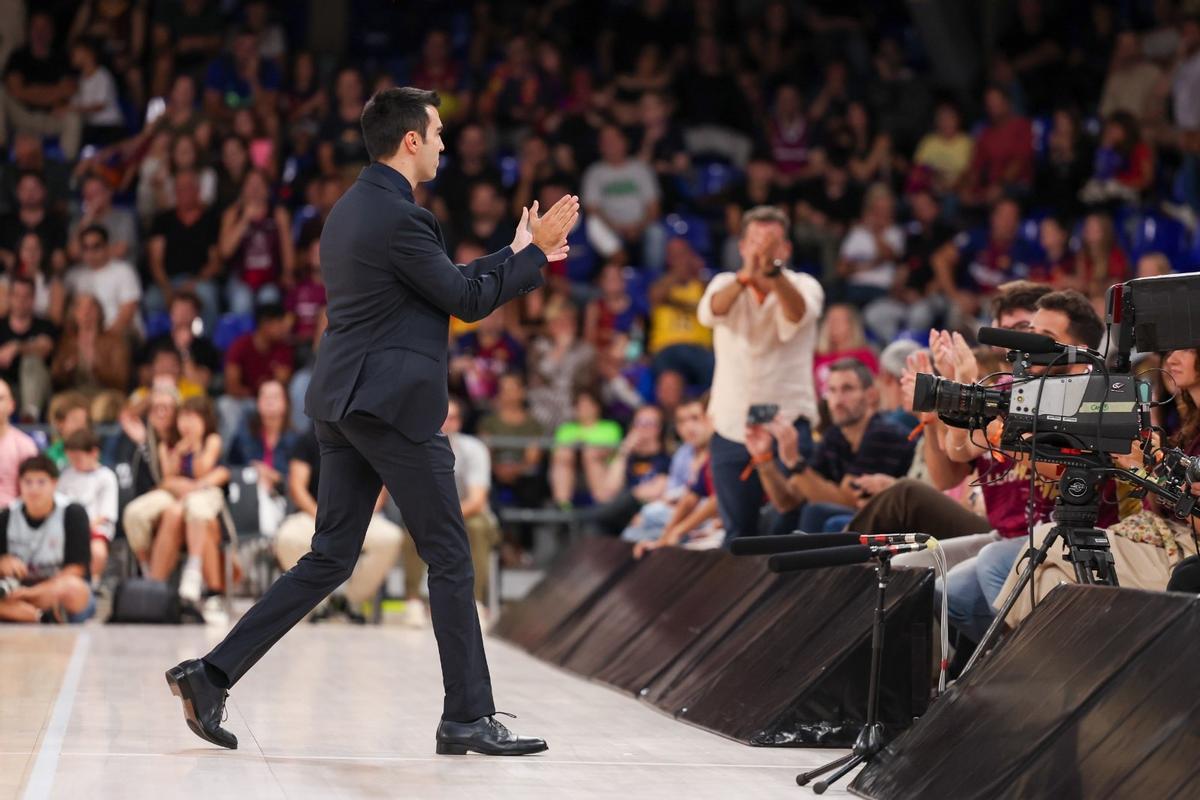 El técnico del Hiopos Lleida fue expulsado antes del inicio del cuarto periodo pero su equipo aguantó para llevarse el triunfo