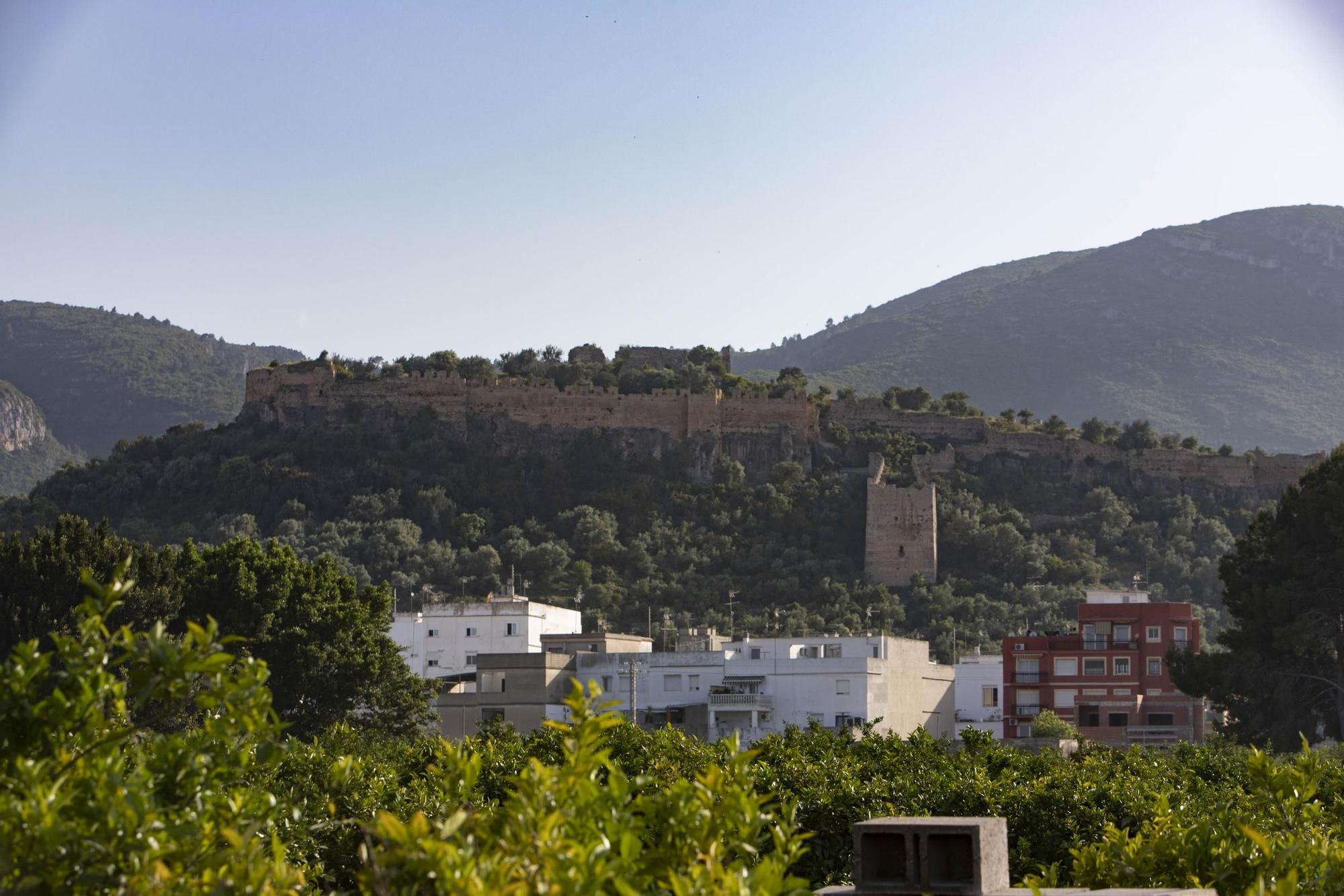 El castillo de Corbera y sus espectaculares vistas de la Ribera Baixa