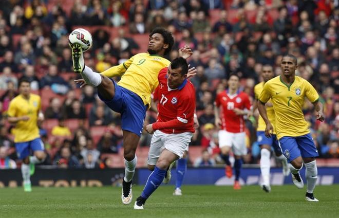 Brasil,1 - Chile,0