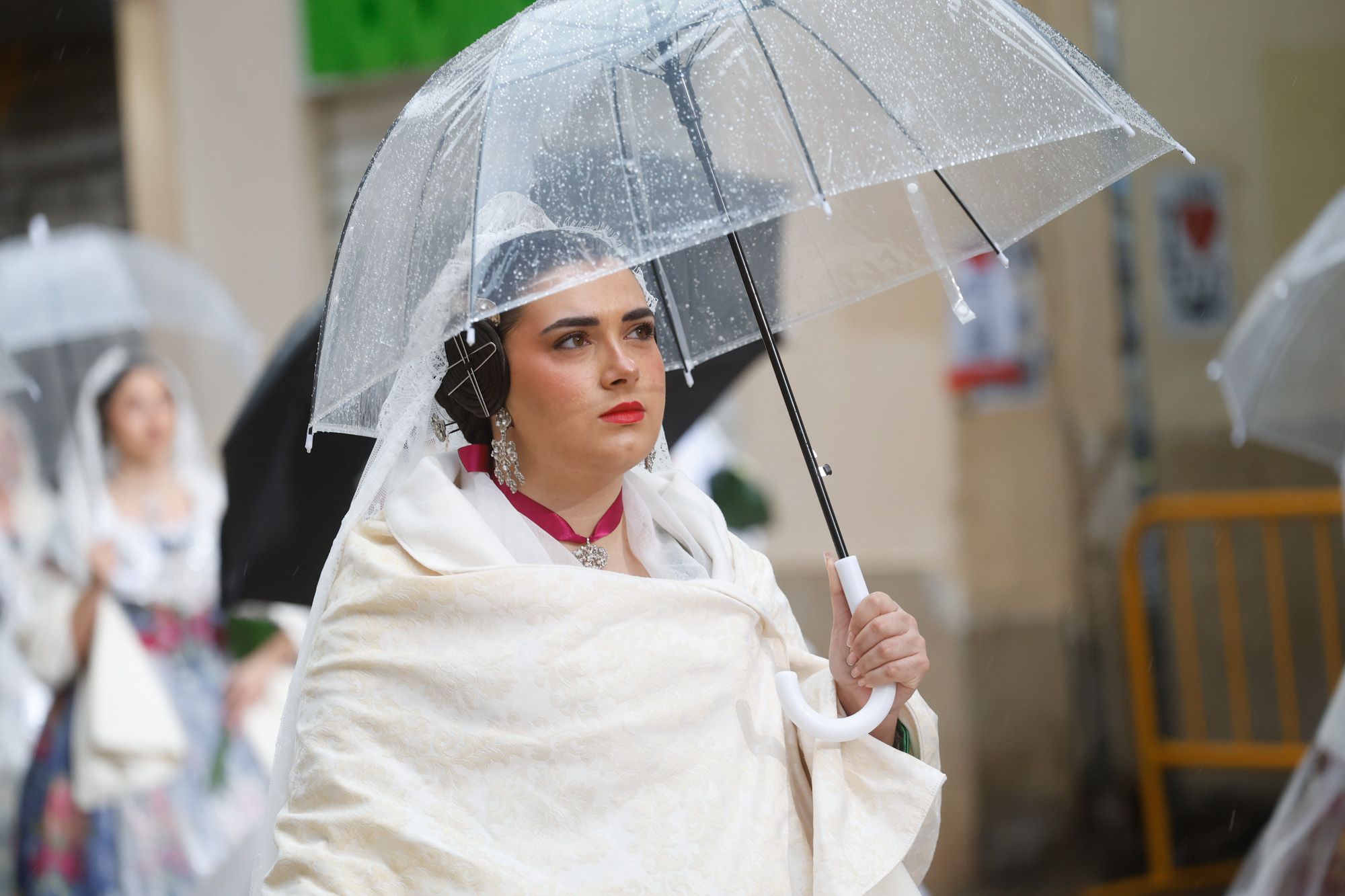 Todas las fotos de la Ofrenda del 18 de marzo por la calle San Vicente entre las 18:00 y las 19:00 horas