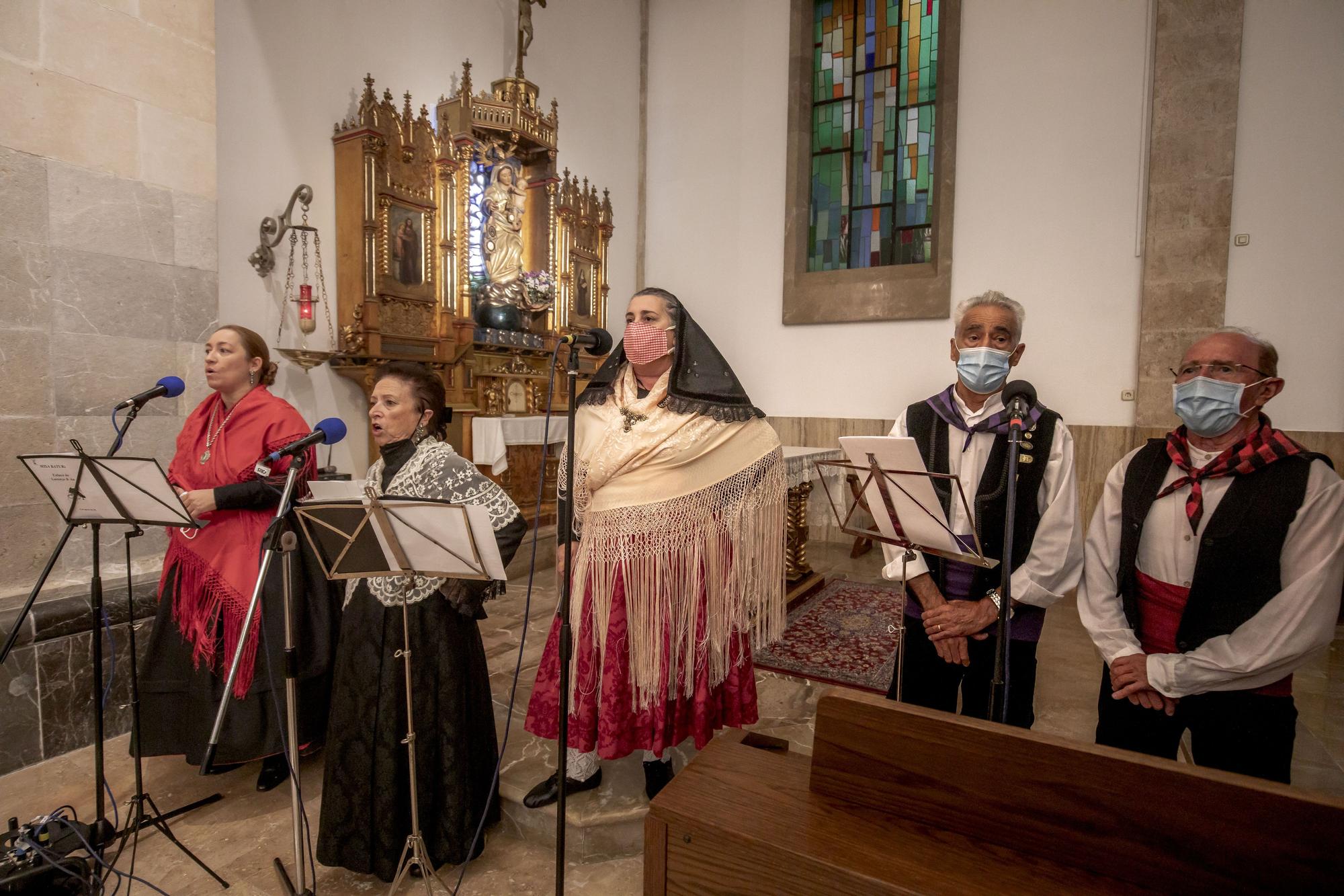 El Centro Aragonés de Mallorca celebra el Día del Pilar con una misa y una ofrenda de flores