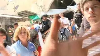 Almudena Ariza, increpada por "extremistas judíos" mientras grababa un reportaje en Jerusalén para TVE