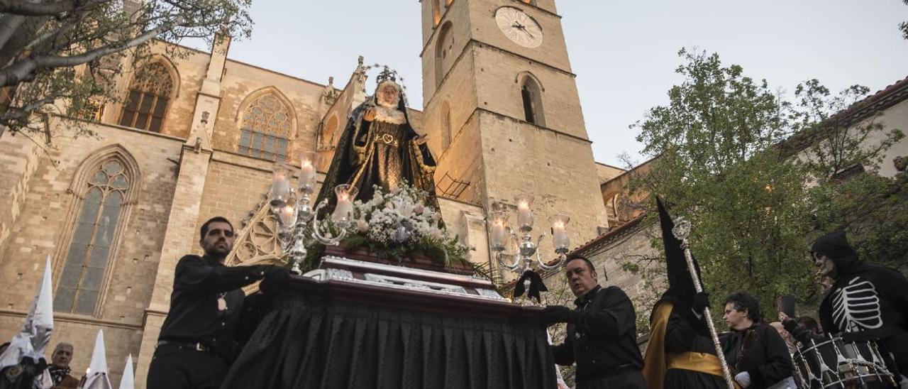 La Macarena en un instant de la processó de Divendres Sant de 2023