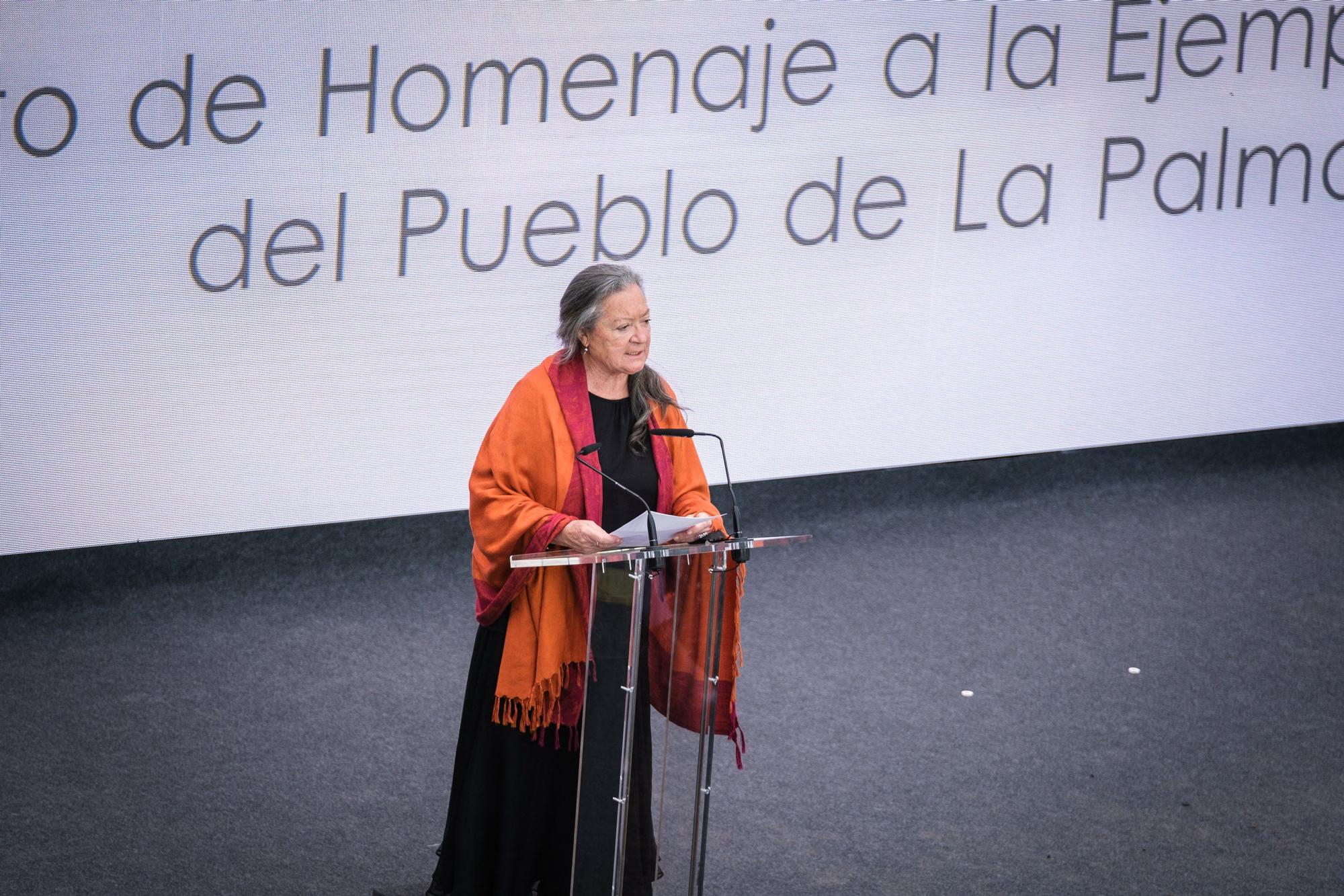 Visita del Rey y los presidentes de las comunidades a La Palma al acto de homenaje a los palmeros