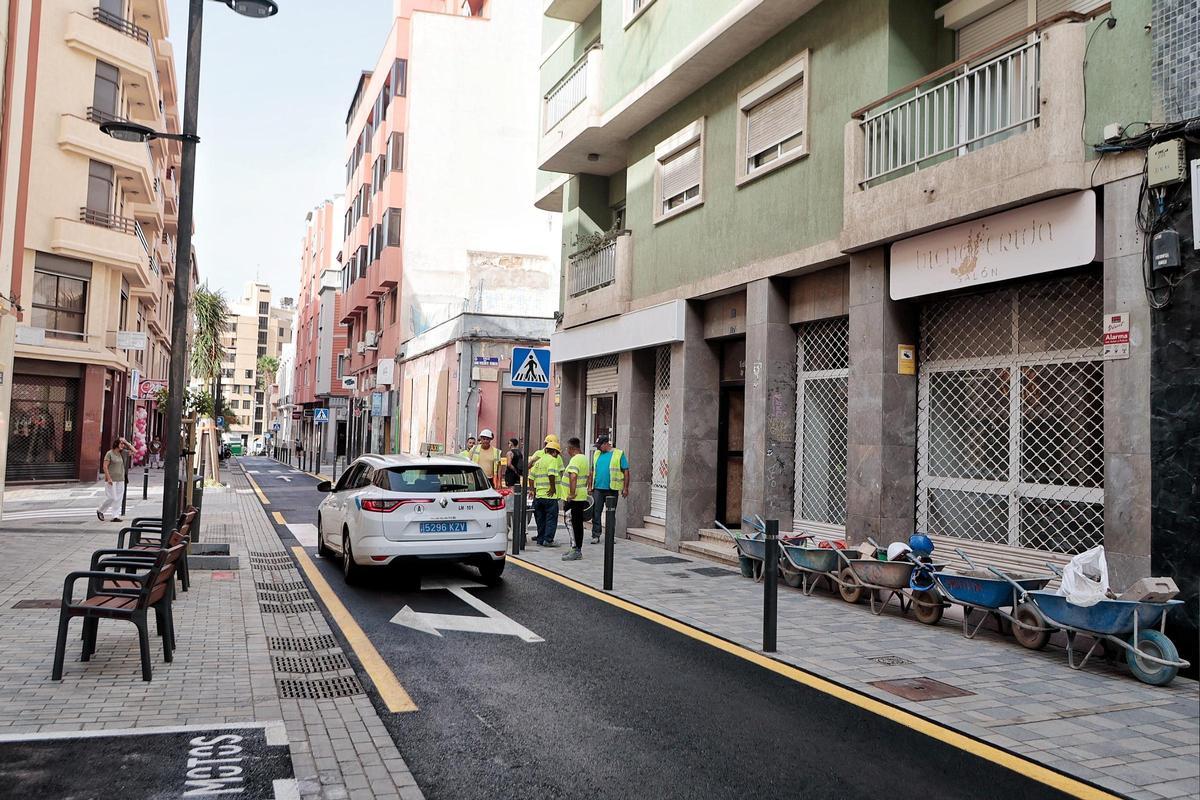 Apertura al tráfico de la calle de La Rosa, Santa Cruz de Tenerife