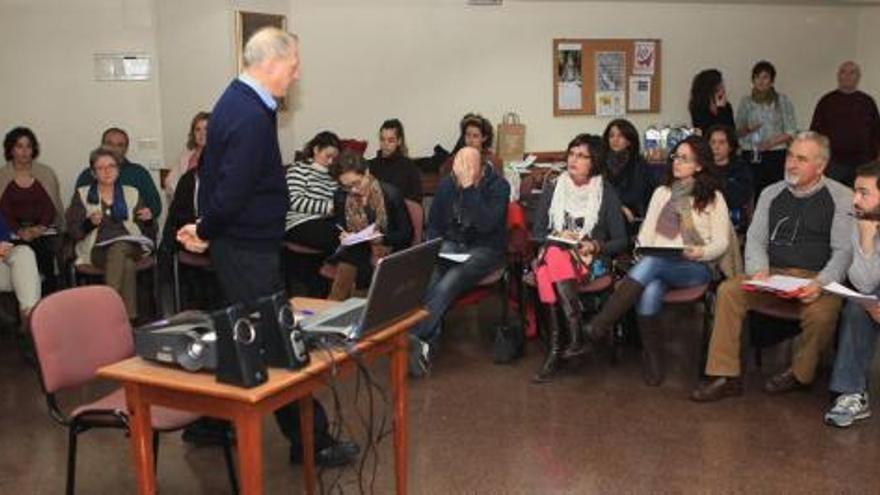 Arnaldo Pangrazzi, durante el taller de duelo celebrado ayer en la Casa de Ejercicios Sagrado Corazón de Guadalupe.