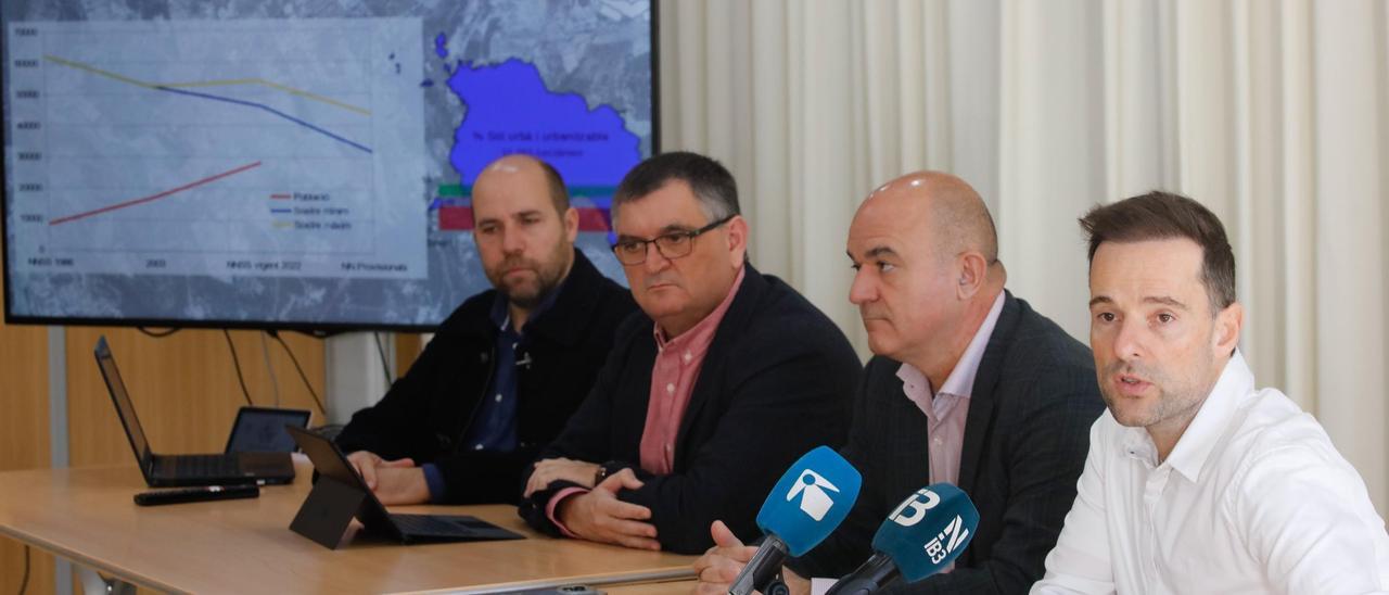 La rueda de prensa, de noviembre del año pasado, en la que se anunció el acuerdo entre el Consell y el Ayuntamiento de Sant Josep.