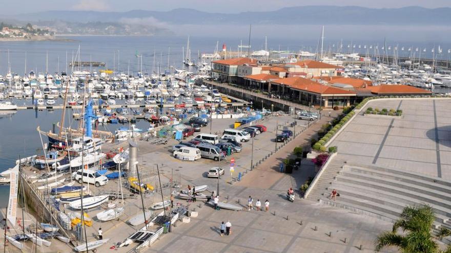 Vista del puerto deportivo de Sanxenxo. // G. Santos