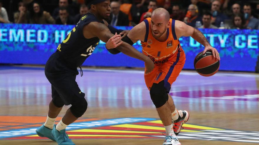 El Valencia Basket cae pero resiste en el Top-8