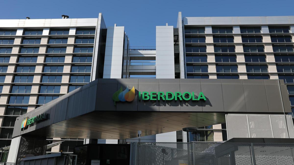 BlackRock, el gigante de la inversión estadounidense, negocia la compra de activos eólicos de Iberdrola.