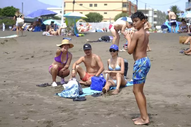 Un día en la playa de Melenara en Telde (30/07/25)