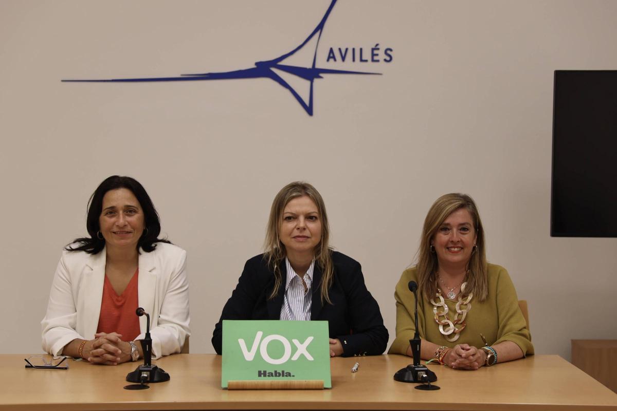Leticia Marinero, Arancha Martínez Riola y Mari Cruz Coto Toledano