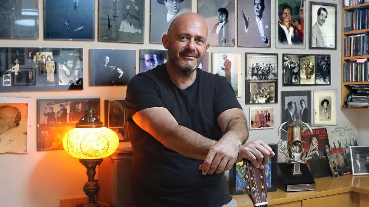 Curro Piñana, en su casa.