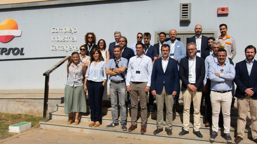 Visita a la planta de biocombustibles avanzados de repsol en Cartagena