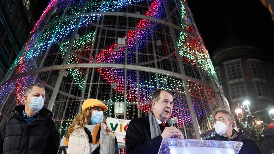 Vigo apaga su alumbrado: &quot;Mañana empezamos con las luces de Navidad del próximo noviembre, lo vamos a petar&quot;
