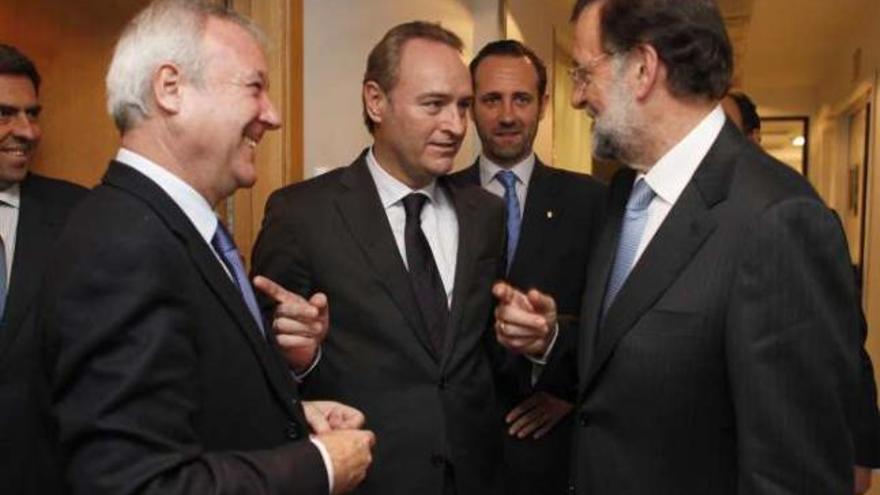 Ramón Luis Valcárcel, Alberto Fabra y Mariano Rajoy, en una imagen de archivo.