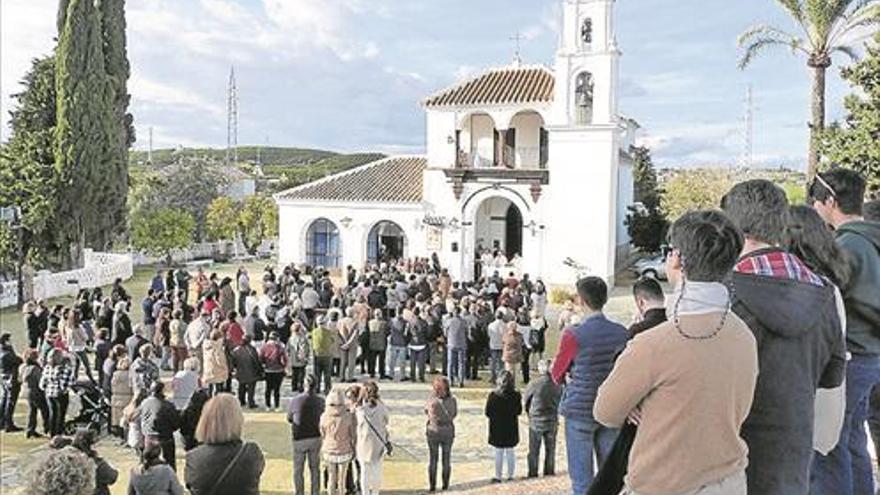 Acto de desagravio por el robo a la Patrona en la Ermita de Belén